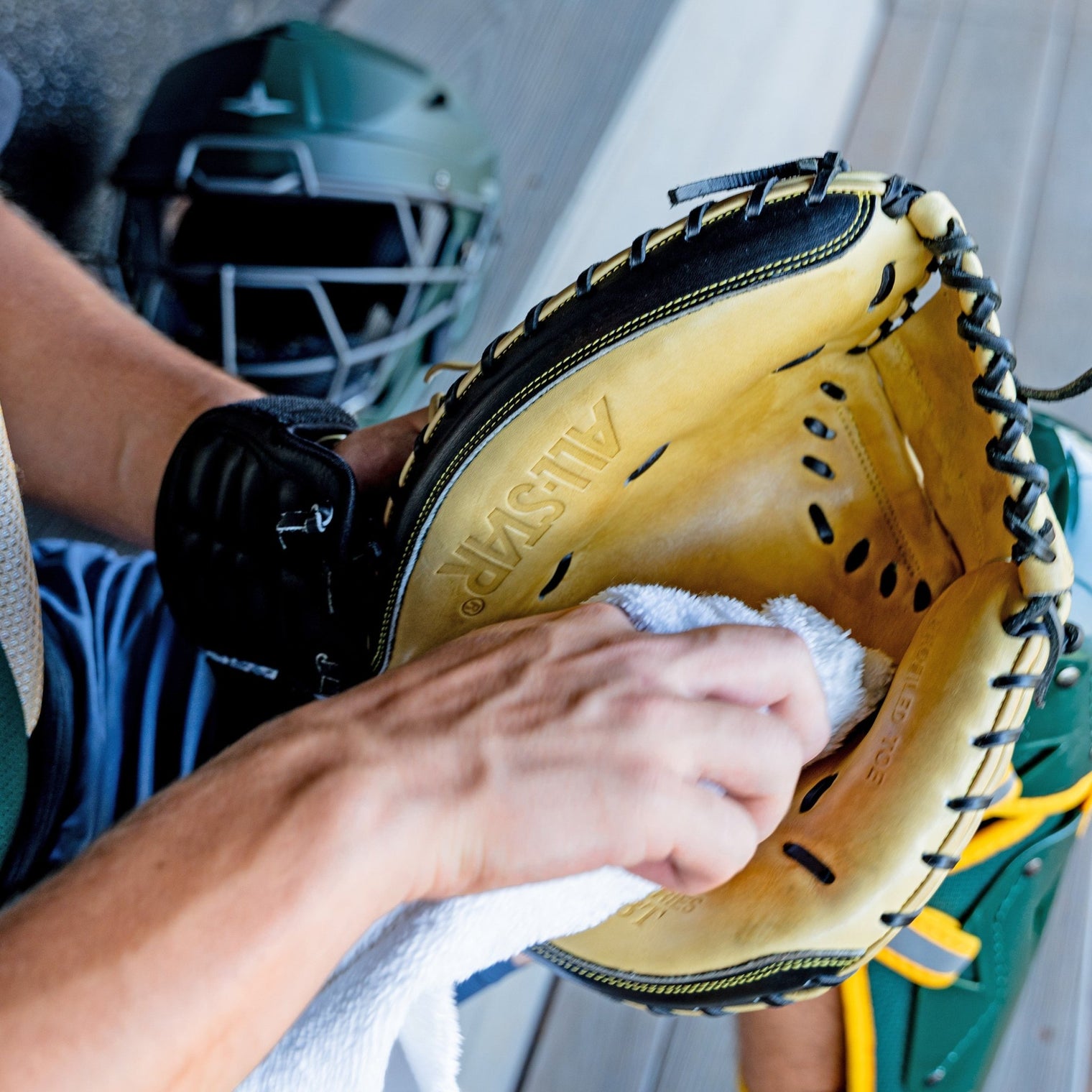 BIG FLY™ TACKIFIED GLOVE CONDITIONER - All-Star Sports
