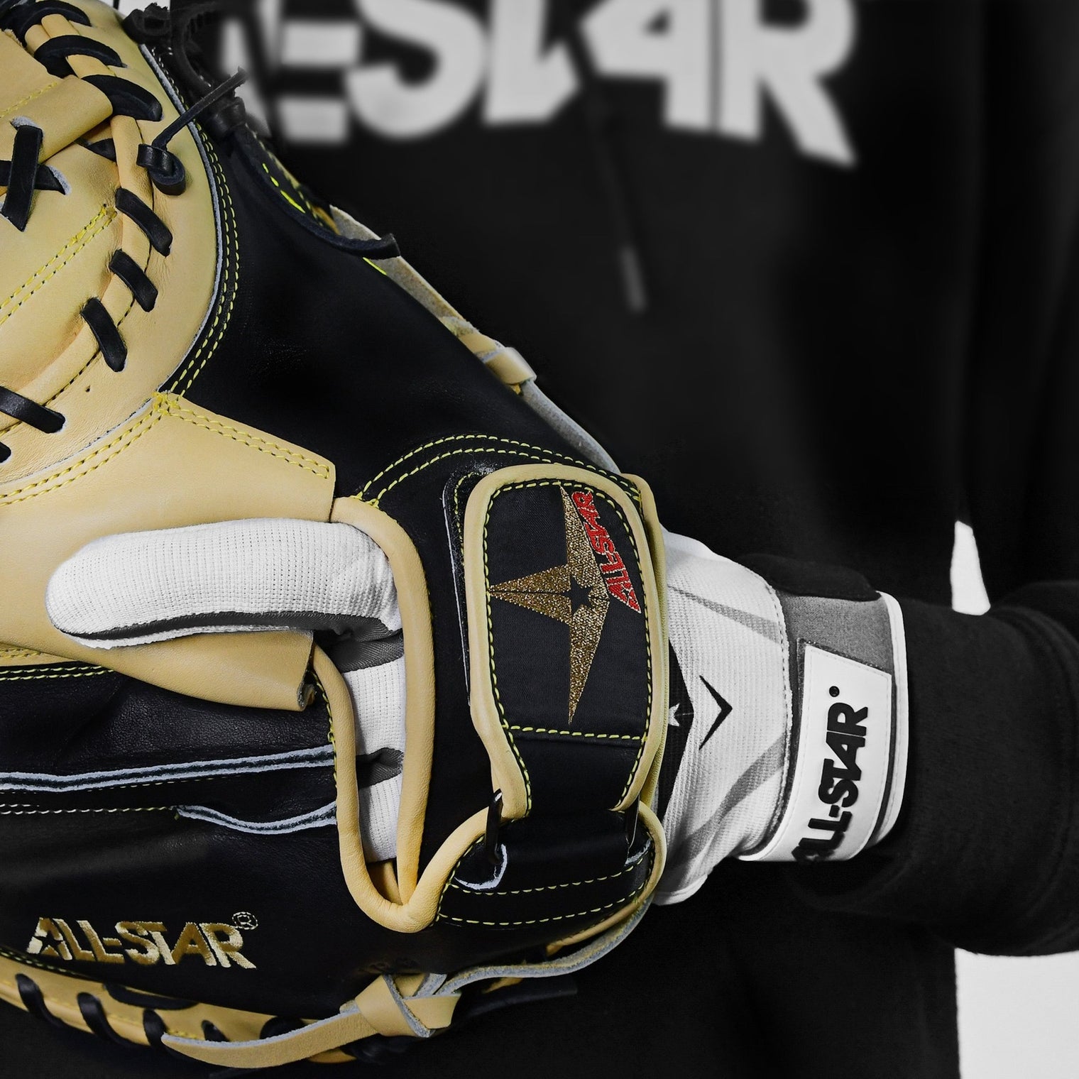 S7 AXIS® PADDED INNER GLOVE - All-Star Sports