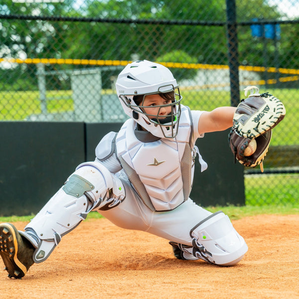MVP-PRO SERIES™ - YOUTH + INTERMEDIATE CHEST PROTECTOR - All-Star Sports