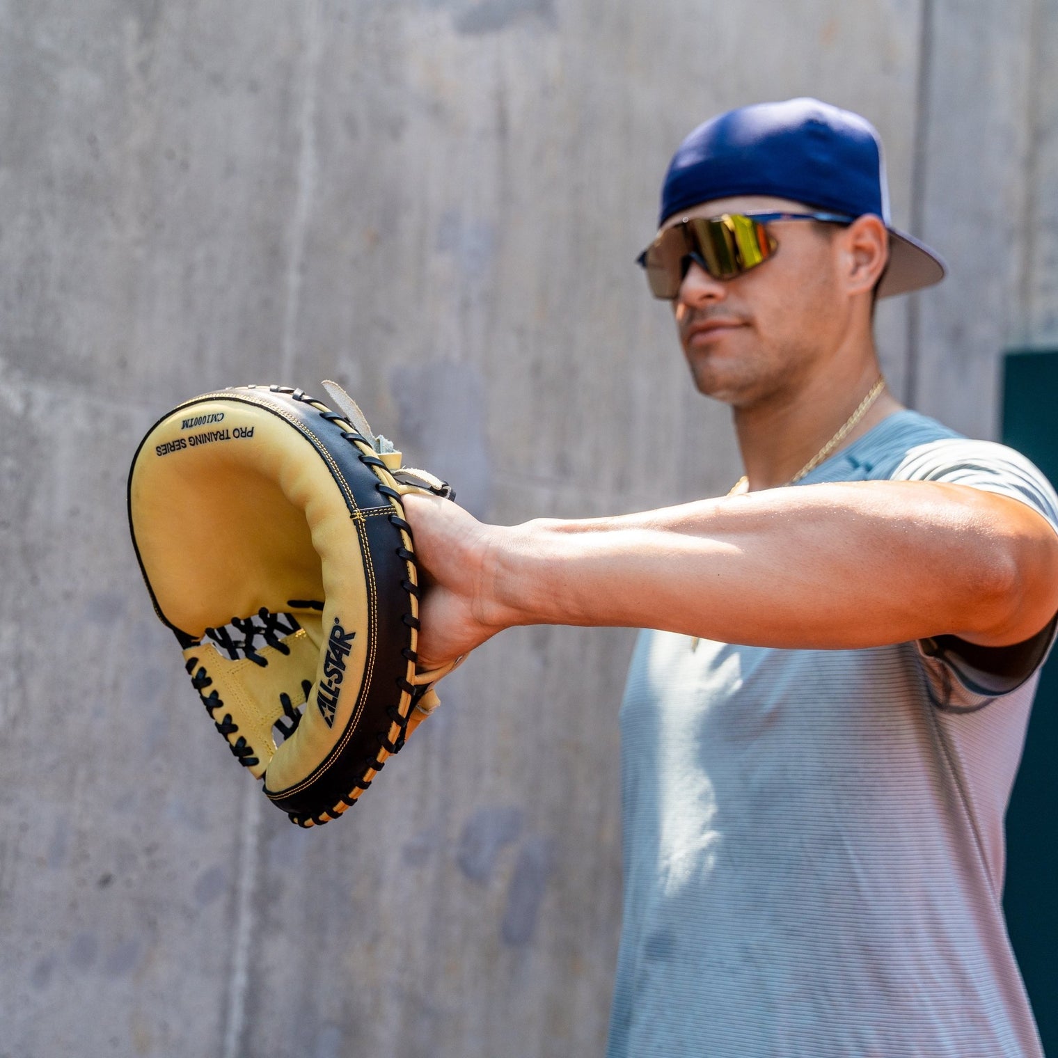 THE DONUT™ - 33.5" TRAINING MITT - All-Star Sports