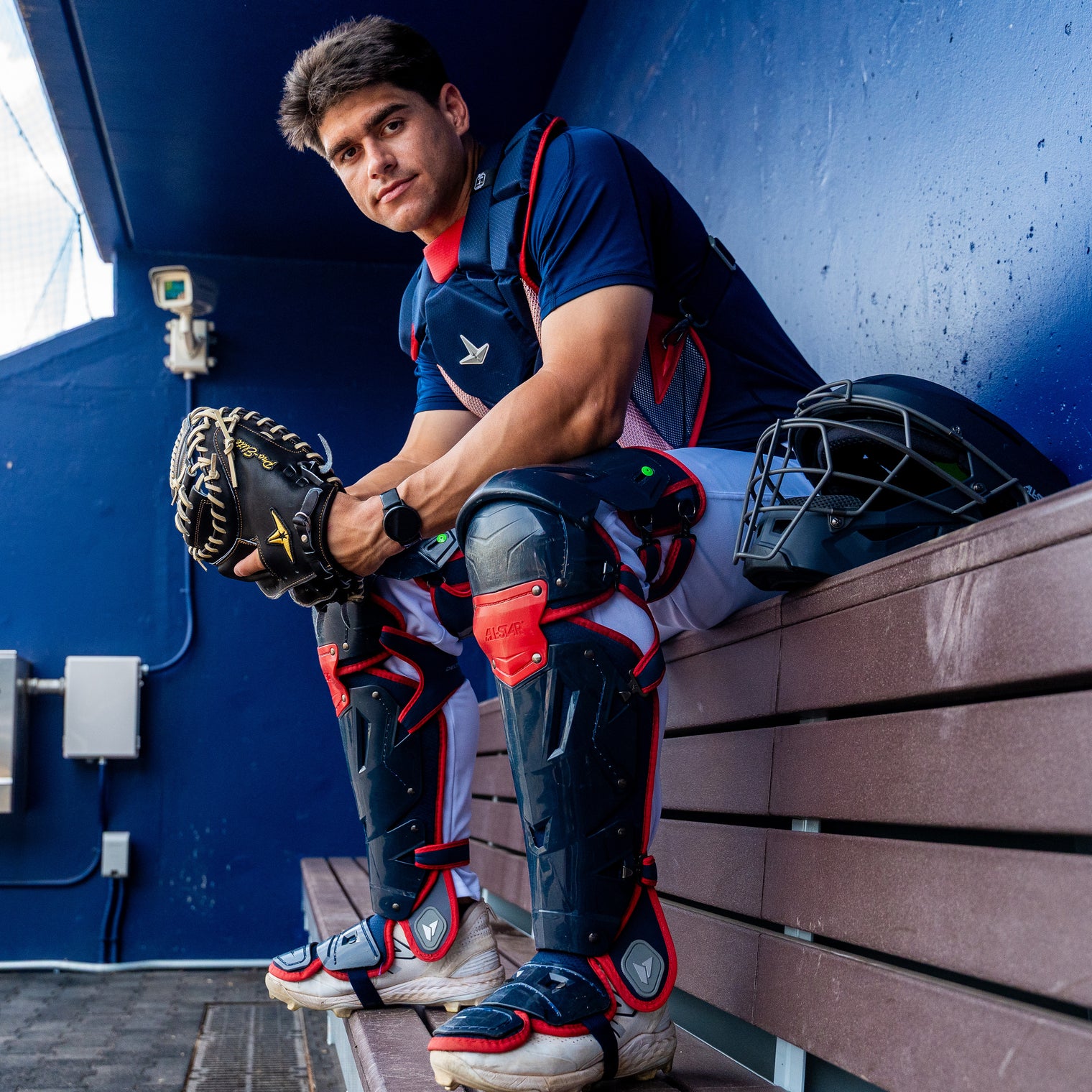 PRO-ELITE® JAPAN CATCHERS MITT - 34" CLOSED BACK