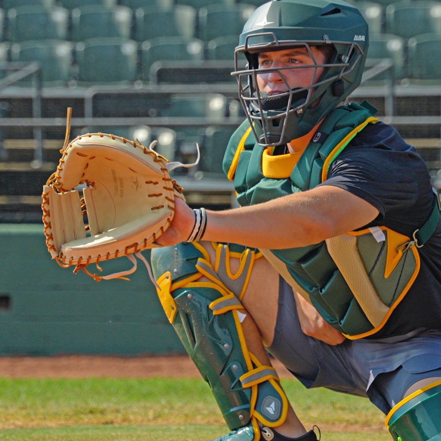 PRO-ELITE® JAPAN - 34" OPEN BACK