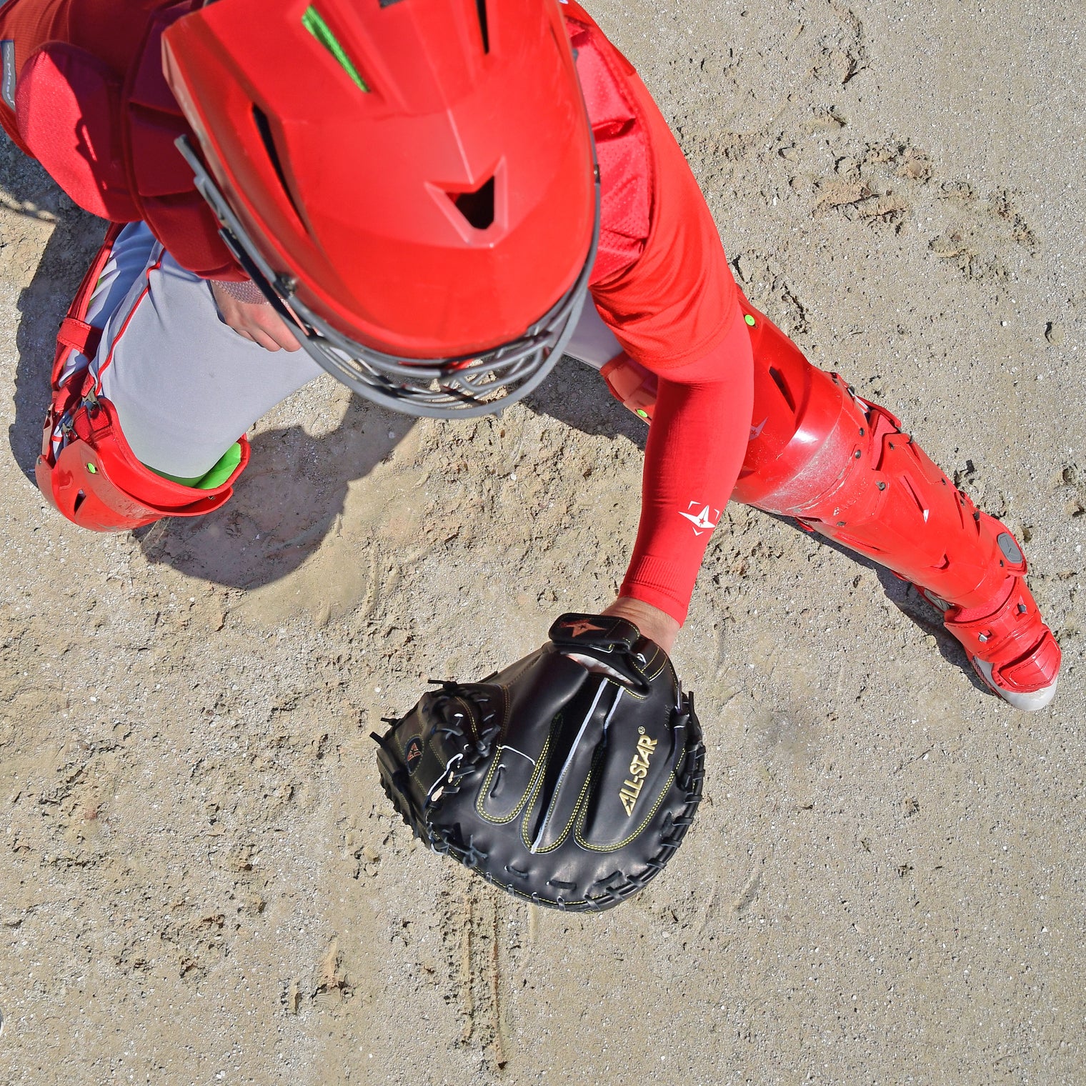 SOLID BLACK PRO-ELITE® CATCHERS MITT