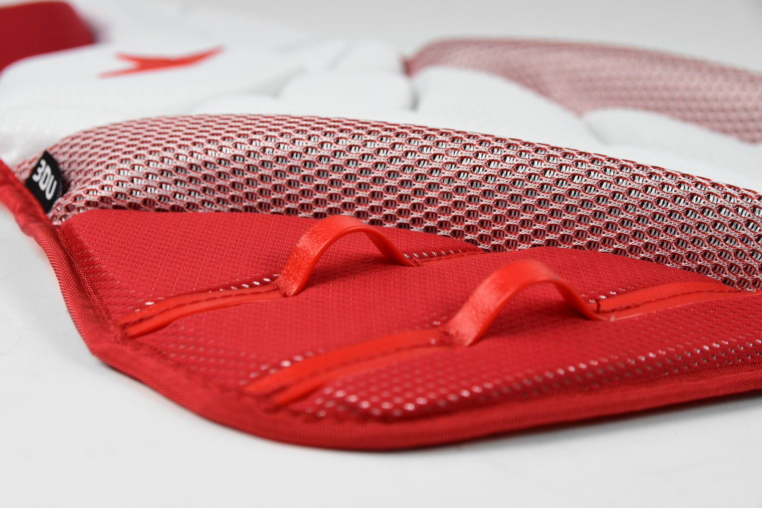 PHX™ SERIES - SOFTBALL CHEST PROTECTOR