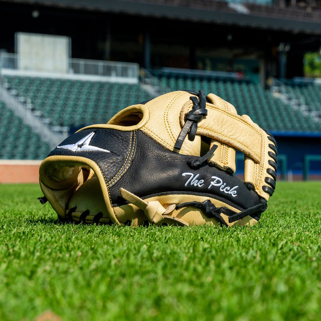 THE PICK™ - FIELDER'S 9.5" TRAINING GLOVE - All-Star Sports