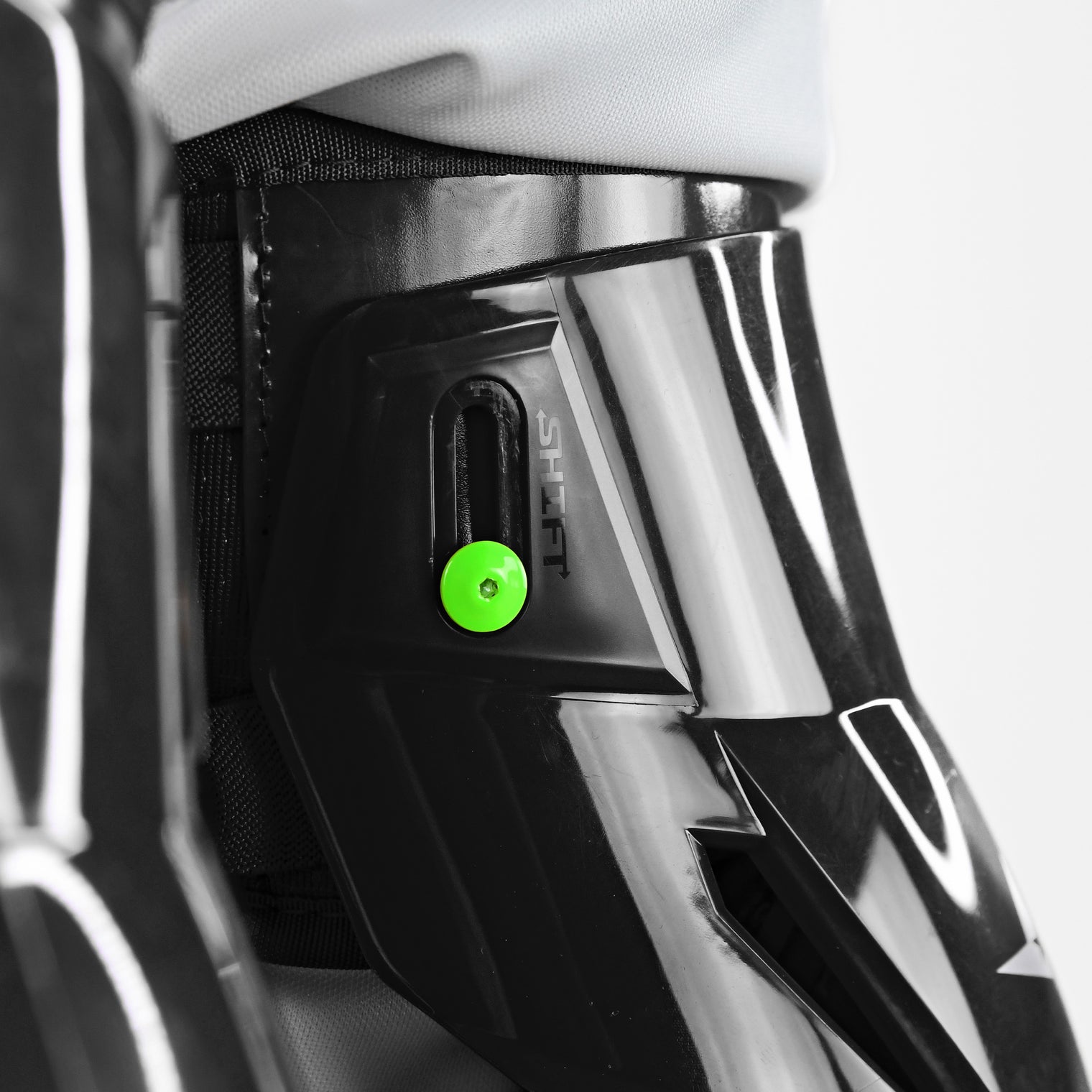 MVP-PRO SERIES™ - SMALL + INTERMEDIATE LEG GUARDS