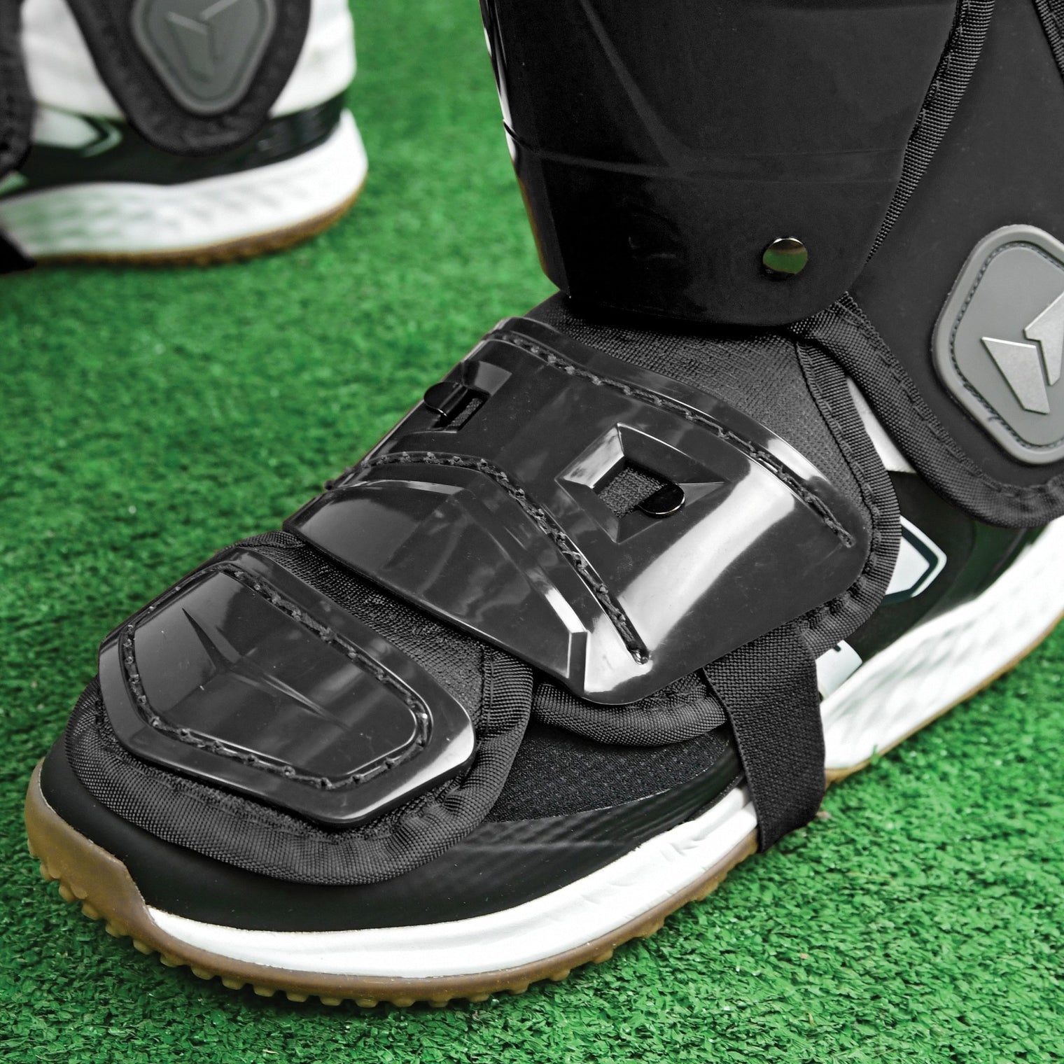 MVP-PRO™ SERIES - ADULT LEG GUARDS - All-Star Sports