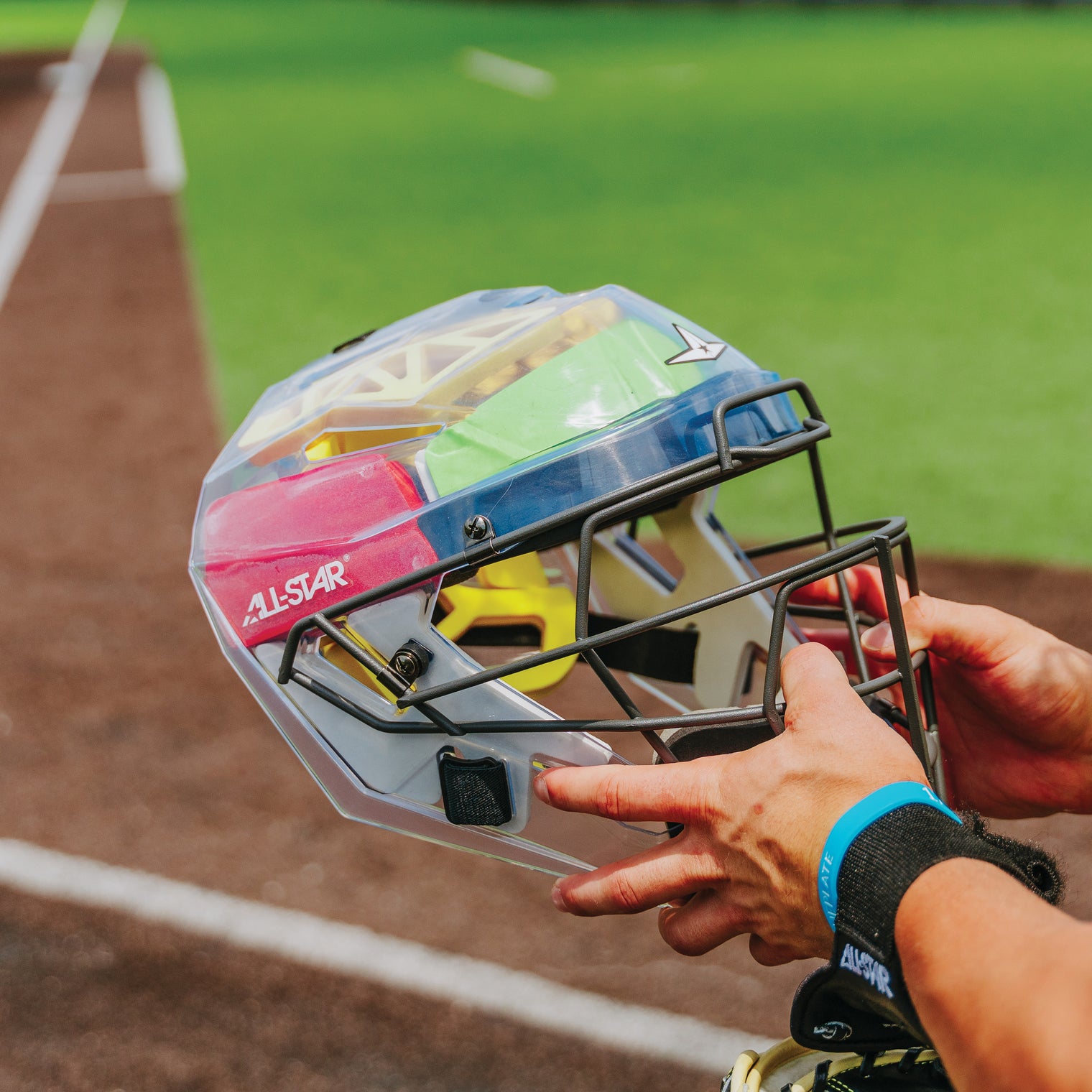 MVP-PRO™ CATCHERS HELMET
