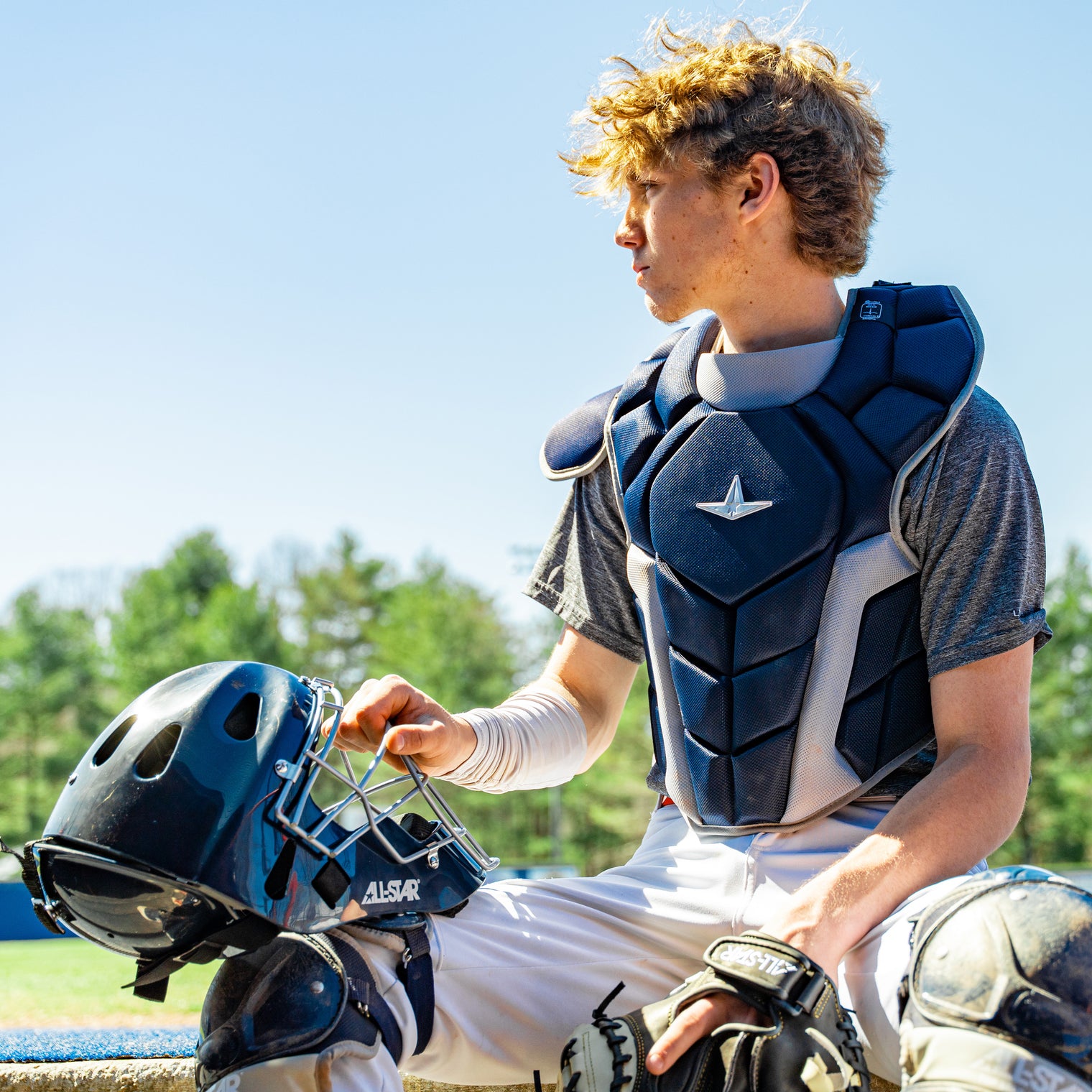 TOP STAR® - AGES 9-12 CHEST PROTECTOR
