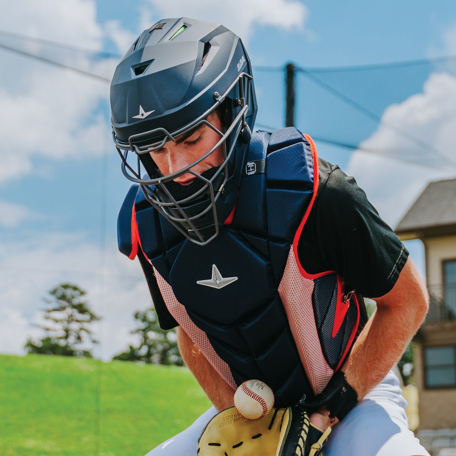 MVP-PRO™ CATCHERS HELMET