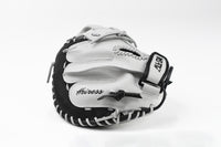 HEIRESS™ Fastpitch Catching Mitt