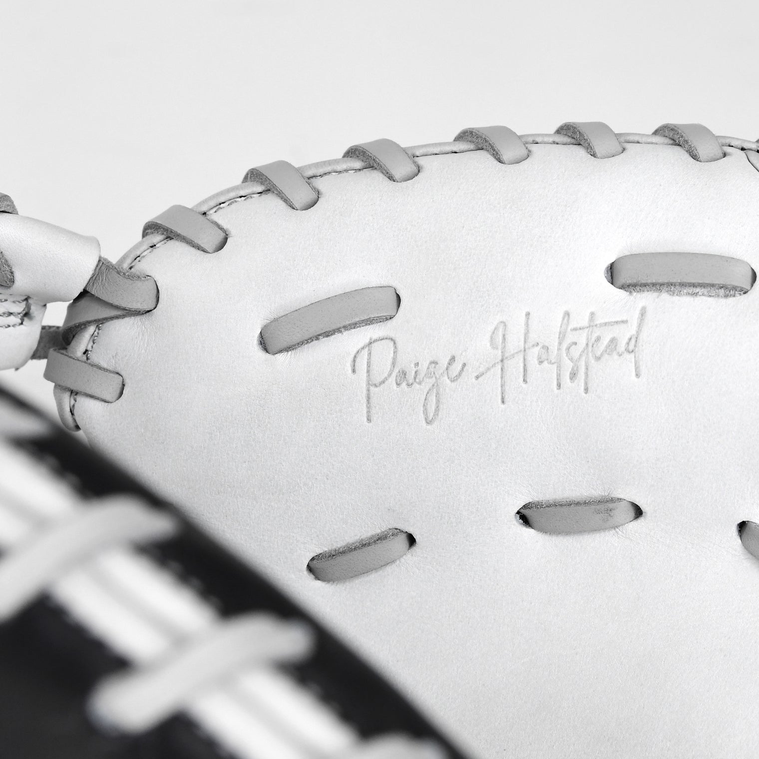 PHX™ Fastpitch Catching Mitt