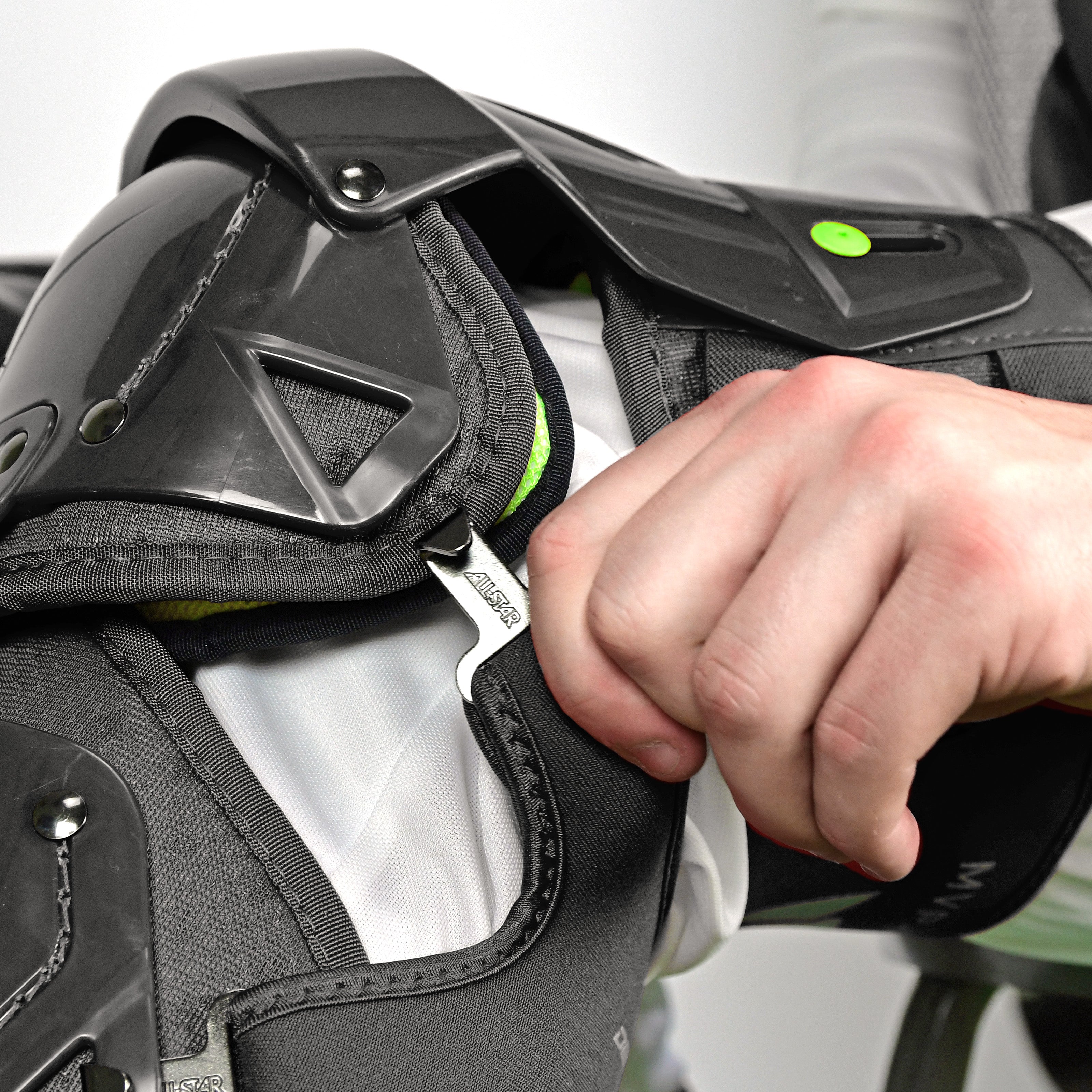 MAJOR LEAGUER ストラップ MVP-PRO™ LEG GUARD STRAP HOOKS – All-Star Sports