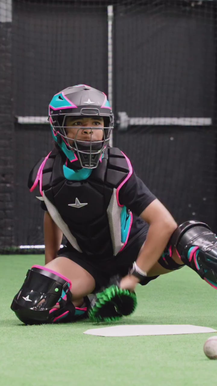 THE POCKET TRAINING MITT - YOUTH